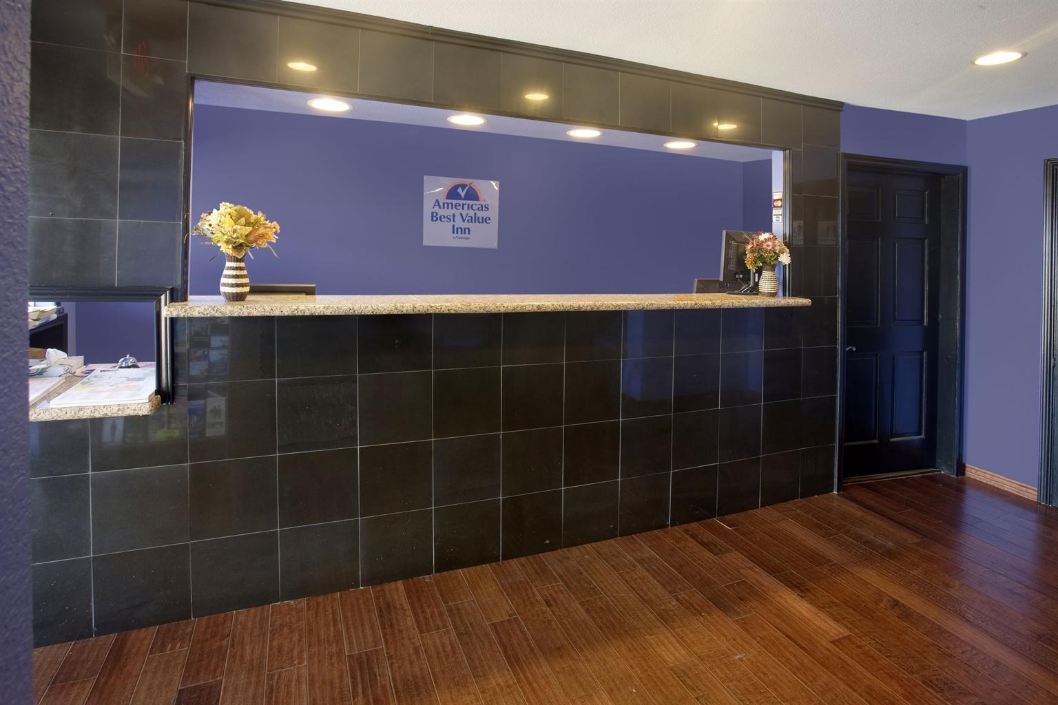 Lobby | Americas Best Value Inn Waco