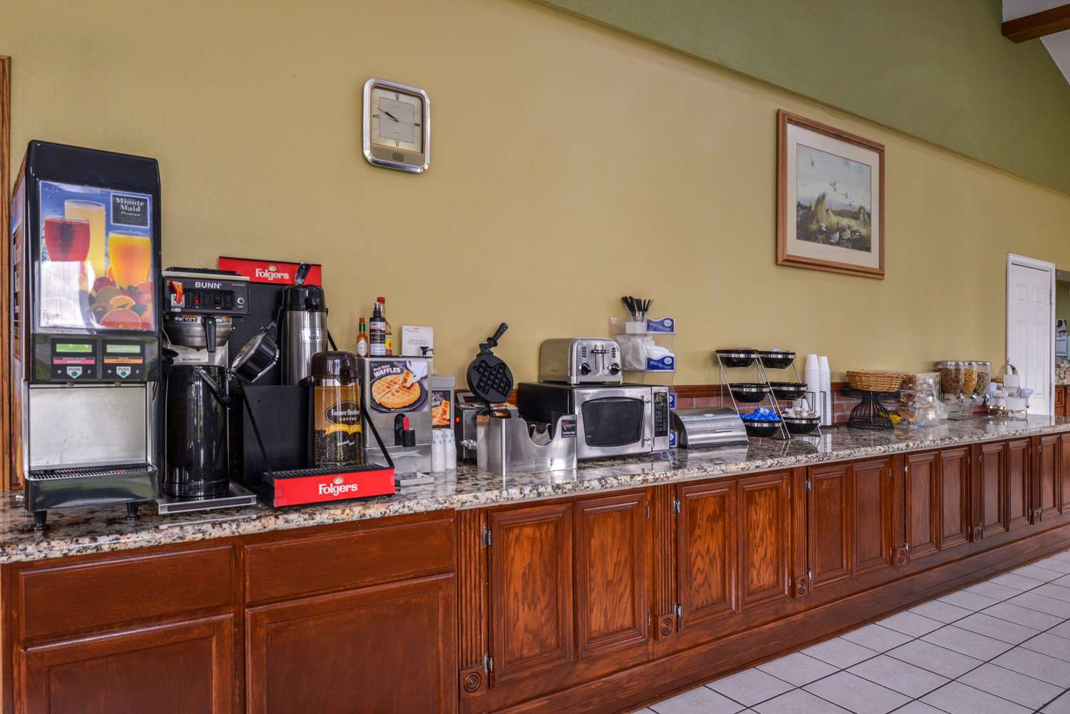 Americas Best Value Inn West Columbia, TX See Discounts