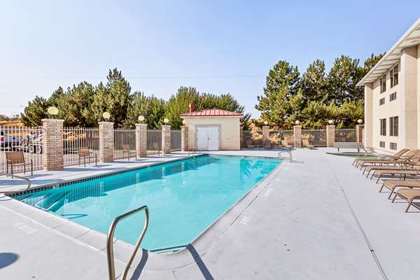 Pool - Americas Best Value Inn Cedar City - I-15, Exit 59