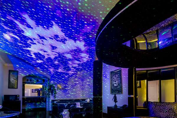  - Americas Best Value Inn & Suites Platinum Houston - I-45, Exit 59