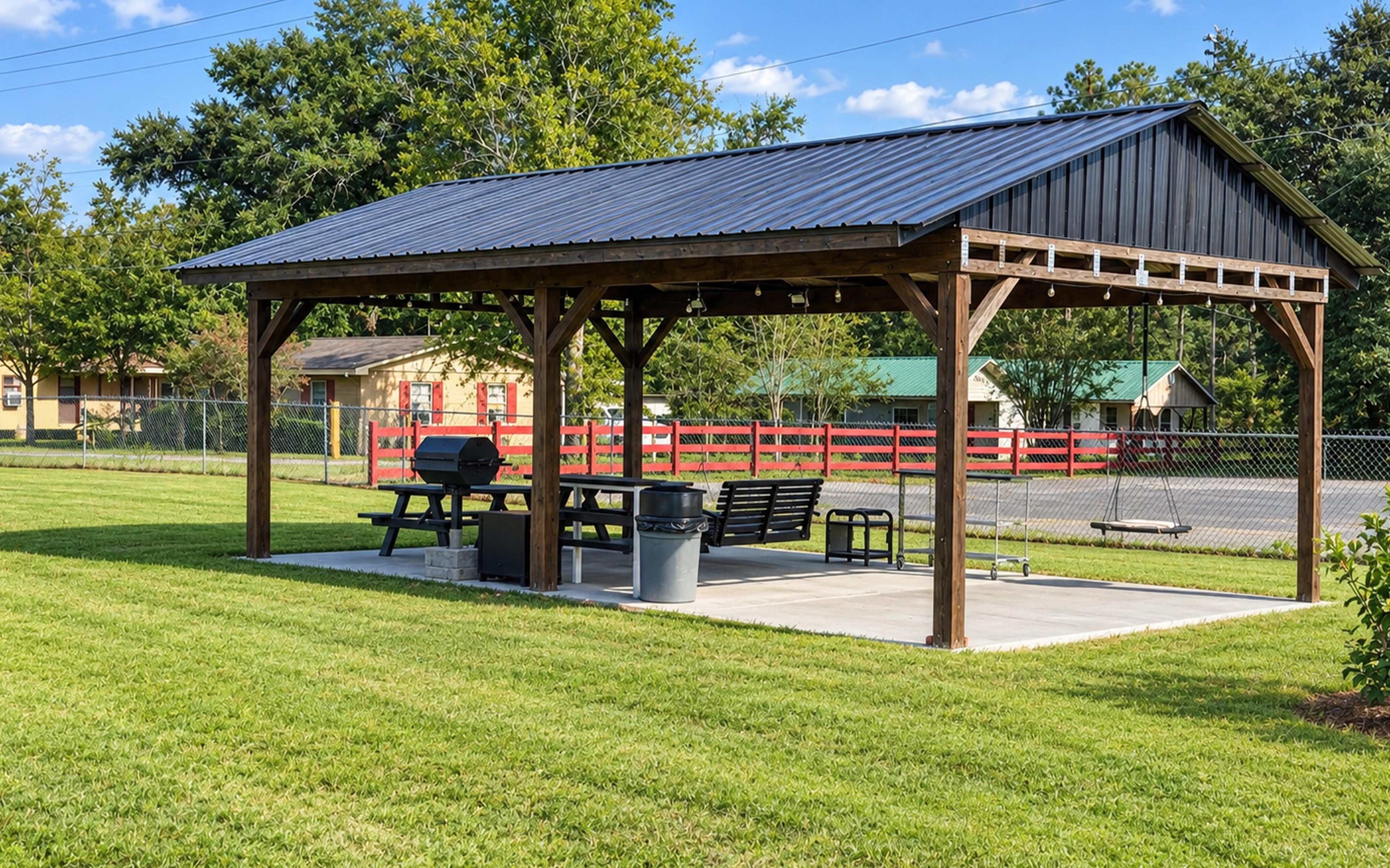 Gazebo | Jameson Inn - Hazlehurst