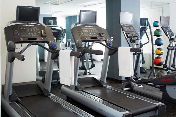 Fitness/ Exercise Room - Fifty Sonesta Select Hotel New York