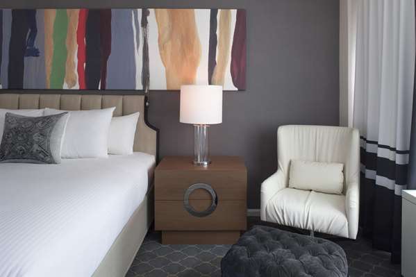  - Fifty Sonesta Select Hotel New York