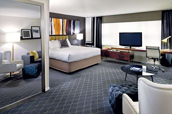 Suite - Fifty Sonesta Select Hotel New York