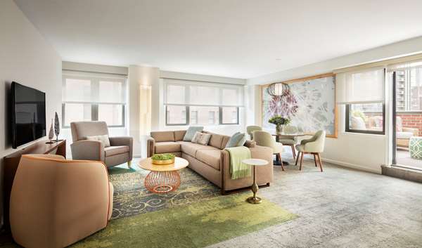 Suite - Gardens Sonesta ES Suites New York