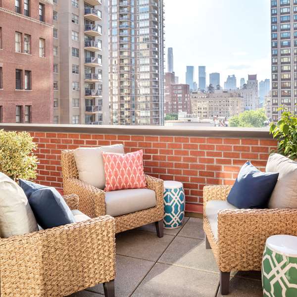 Suite - Gardens Sonesta ES Suites New York