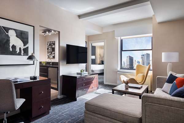 Suite - Shelburne Sonesta Hotel New York