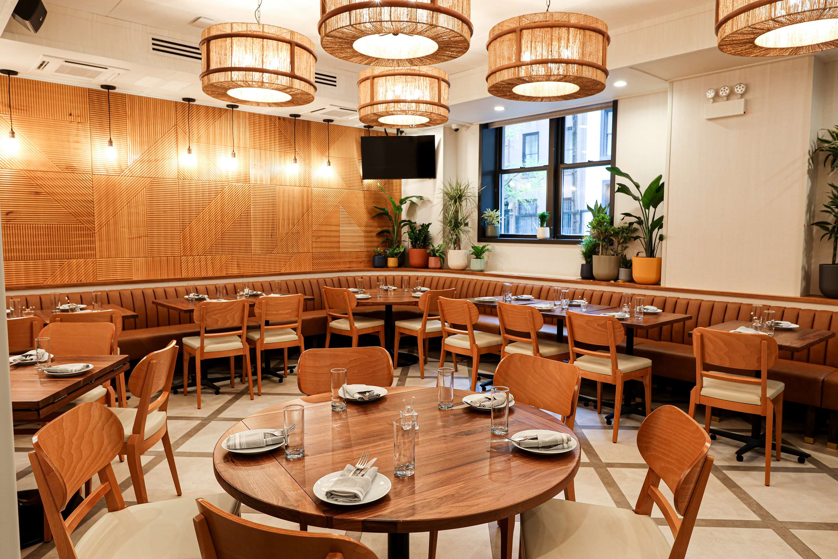 Take Care Restaurant | The Shelburne Sonesta New York