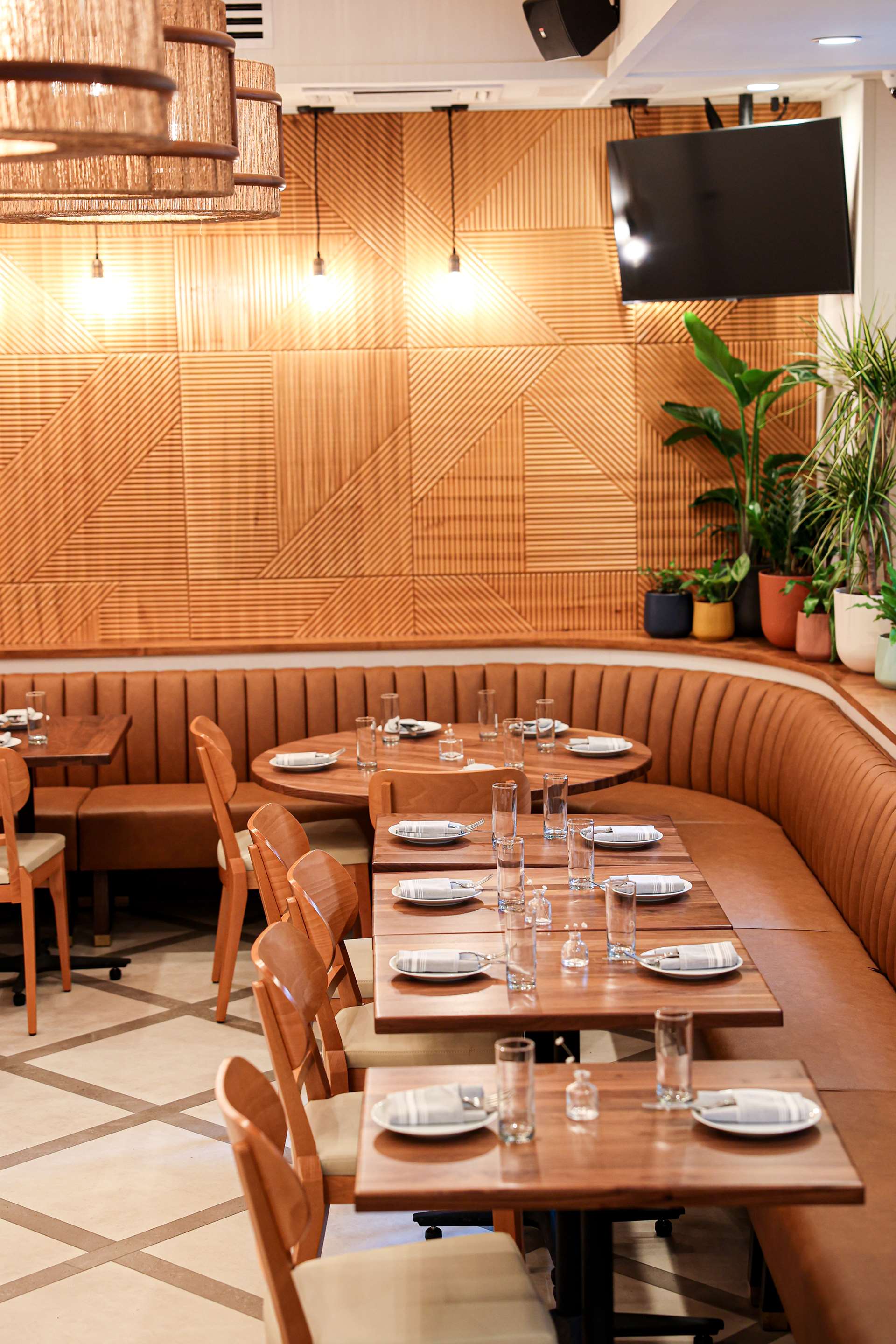 Take Care Restaurant | The Shelburne Sonesta New York