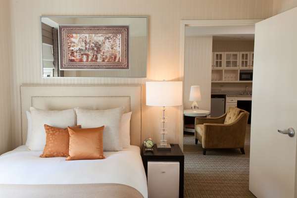 Suite - Benjamin Royal Sonesta Hotel New York