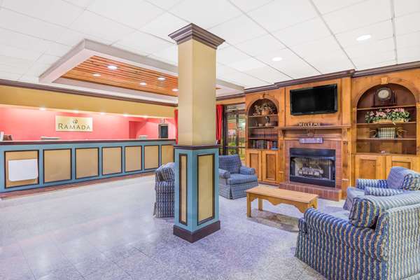  - Ramada Hotel Macon - I-475, Exit 3