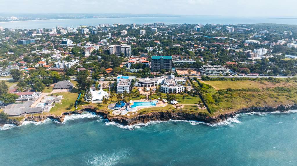 Golden Tulip Dar Es Salaam