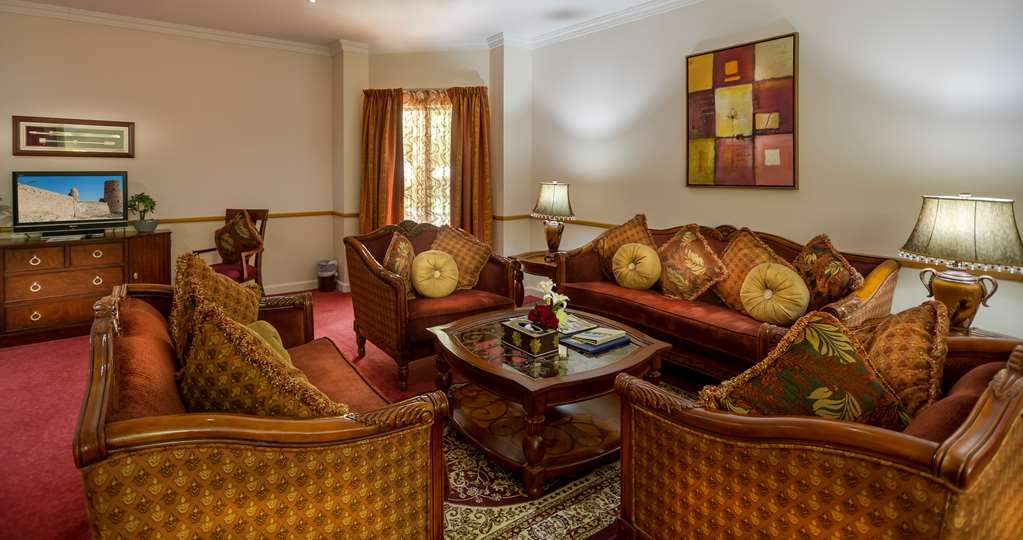 GOLDEN TULIP NIZWA HOTEL-guestroom-Guest Room,Guest Room Amenity,Suite,On-Site.jpg