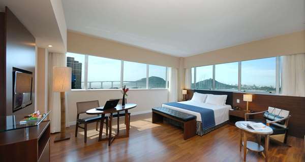 HOTEL GOLDEN TULIP PORTO VITORIA