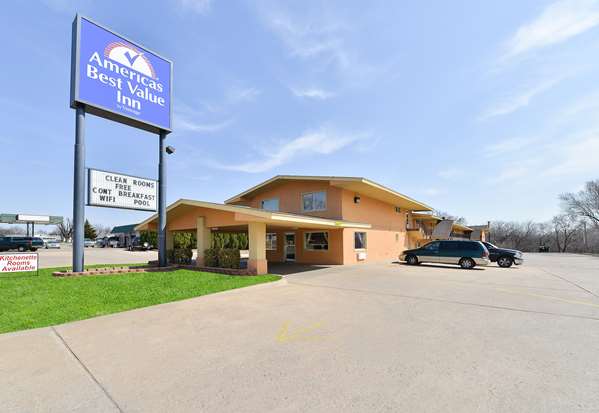 Exterior view - Americas Best Value Inn Ponca City
