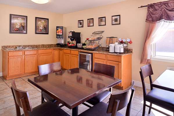  - Americas Best Value Inn Ponca City