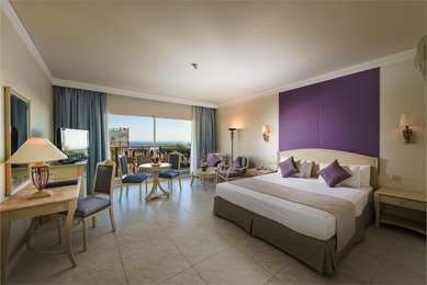 Deluxe Garden View Room