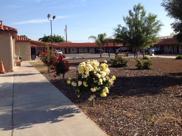 Exterior view - Americas Best Value Inn Porterville
