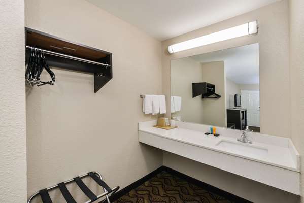  - Americas Best Value Inn Pasadena