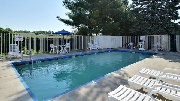 Pool - Hilton Garden Inn Northwest American Plaza Houston