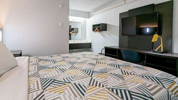  - Hilton Garden Inn Northwest American Plaza Houston