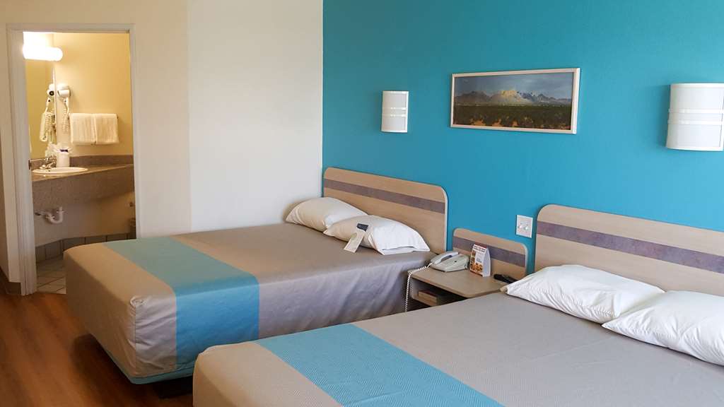 MOTEL 6 LAS CRUCES-guestroom-Guest Room,On-Site.jpg