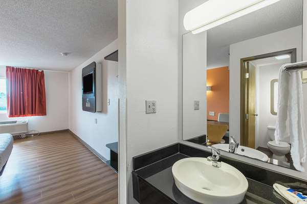  - Inn at the Park San Diego