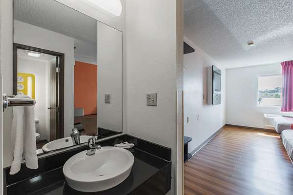  - Inn at the Park San Diego