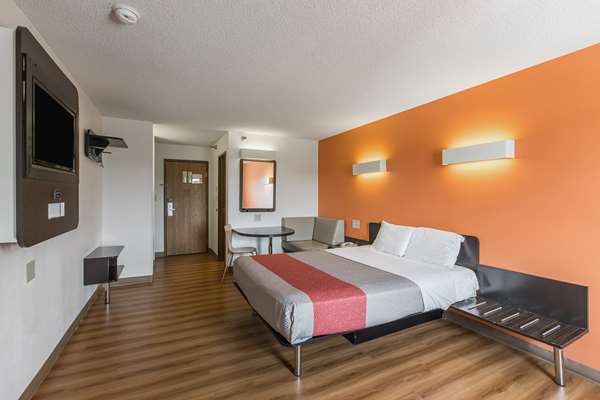  - Inn at the Park San Diego