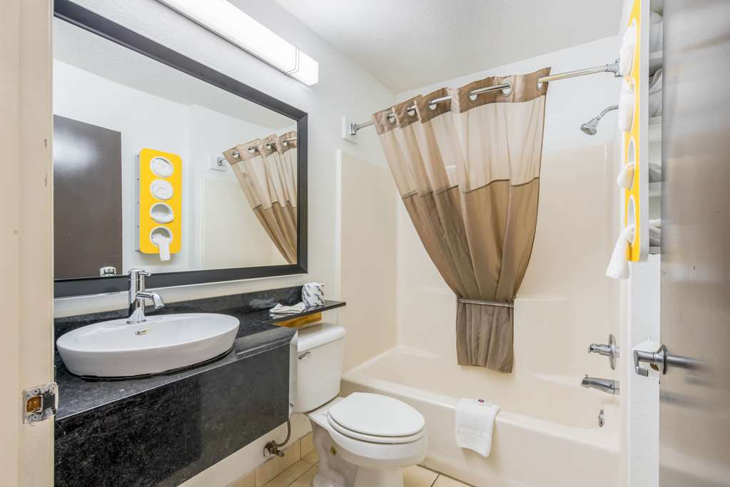 MOTEL 6 GASTONIA NC-guestroom-Guest Room,Bathroom,On-Site.jpg