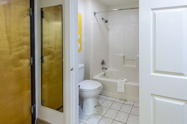 Guest Room,Bathroom,On-Site