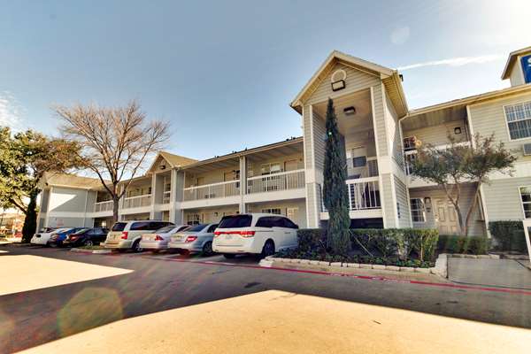 Exterior view - Studio 6 Extended Stay Hotel Garland Park Dallas