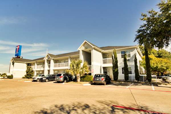Exterior view - Studio 6 Extended Stay Hotel Garland Park Dallas