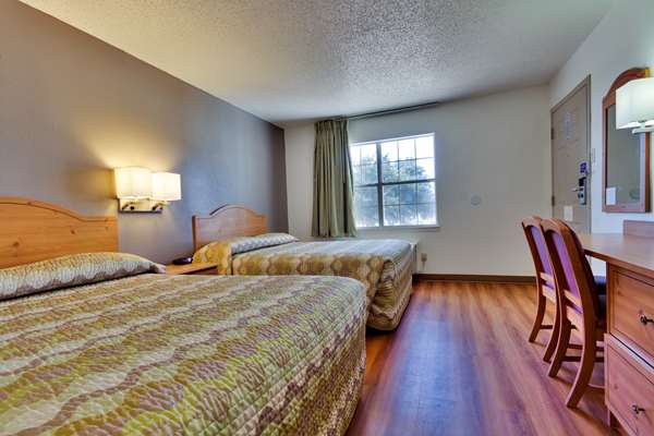  - Studio 6 Extended Stay Hotel Garland Park Dallas