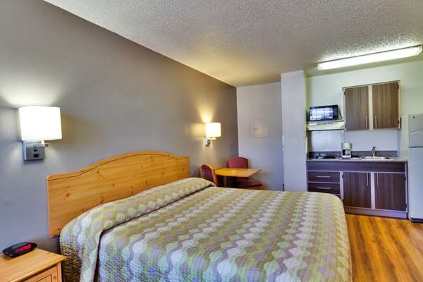  - Studio 6 Extended Stay Hotel Garland Park Dallas
