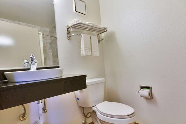  - Studio 6 Extended Stay Hotel Garland Park Dallas