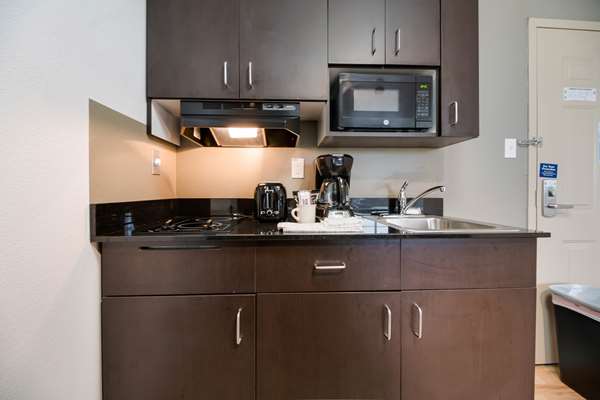  - Studio 6 Extended Stay Hotel Ingleside