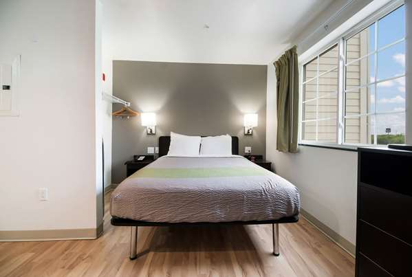  - Studio 6 Extended Stay Hotel Ingleside