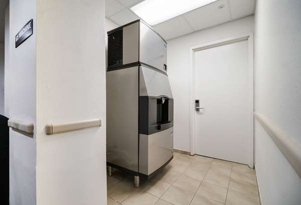  - Studio 6 Extended Stay Hotel Ingleside