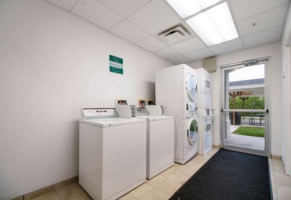  - Studio 6 Extended Stay Hotel Ingleside