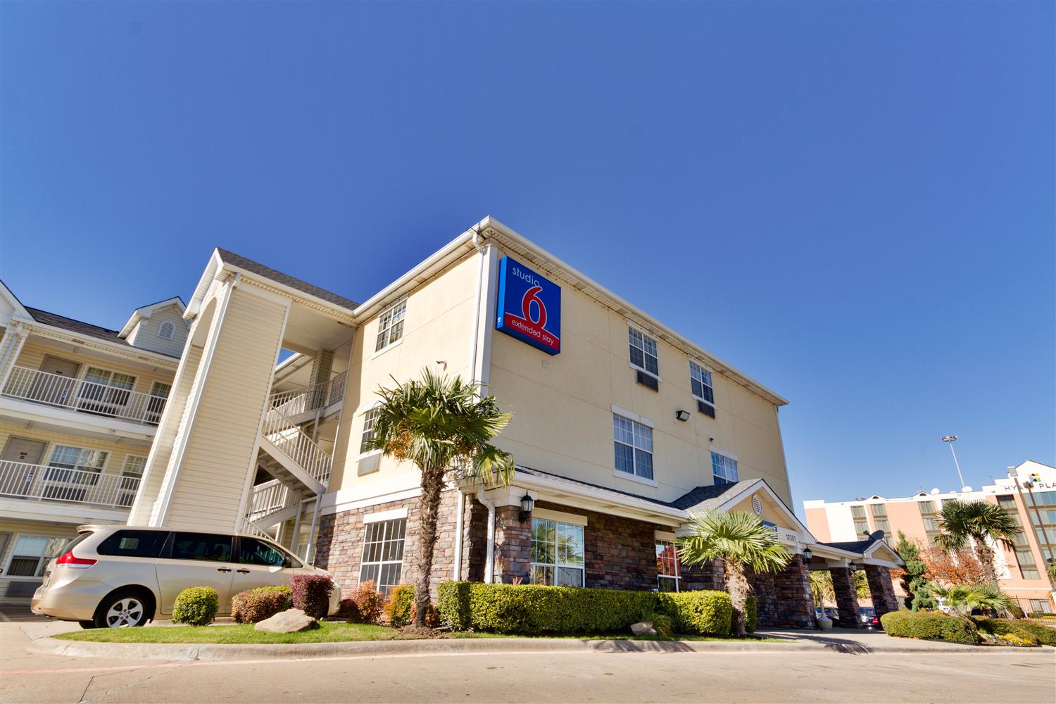 Studio 6 Extended Stay Hotel Park Central Dallas, TX See Discounts