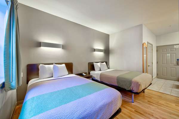  - Studio 6 Extended Stay Hotel Beaumont - I-10, Exit 853B