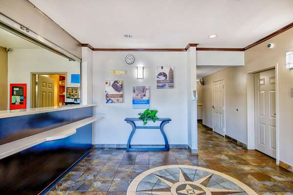  - Studio 6 Extended Stay Hotel Beaumont - I-10, Exit 853B