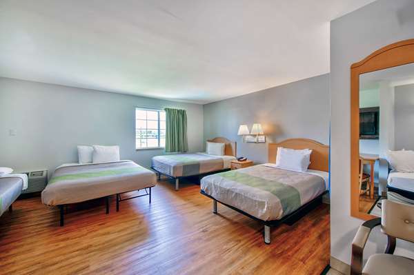 Suite - Studio 6 Extended Stay Hotel Bay City