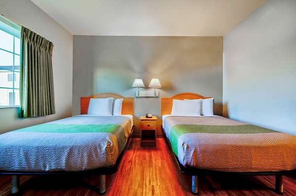  - Studio 6 Extended Stay Hotel Bay City