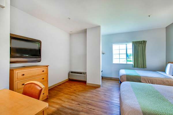  - Studio 6 Extended Stay Hotel Bay City