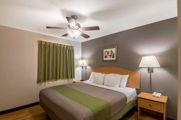  - Studio 6 Extended Stay Hotel Lubbock
