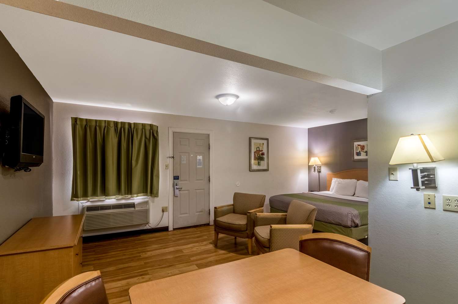 Studio 6 Extended Stay Hotel Lubbock, TX See Discounts