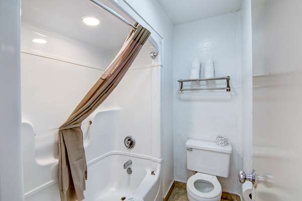  - Studio 6 Extended Stay Hotel Dallas Grand Prairie - I-30, Exit 34