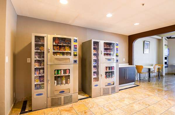  - Studio 6 Extended Stay Hotel Concord